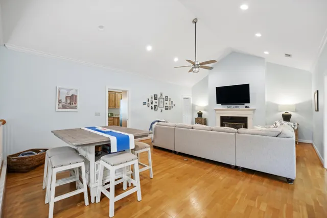 $549,900 | 1220 Bridgewater Lane, Chattanooga, TN 37405