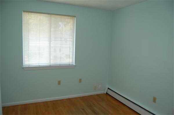 6-8 Harding Road Natick, MA 01760 - Photo 9 of 12 Gallery Image 9