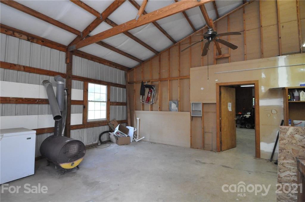 501 Redland Road Landrum, SC 29356 - Photo 34 of 38 a view of a room with gym equipment