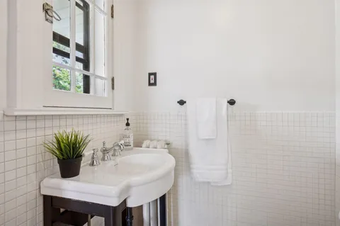 $712,000 | 5051 Lyndale Avenue South, Minneapolis, MN 55419