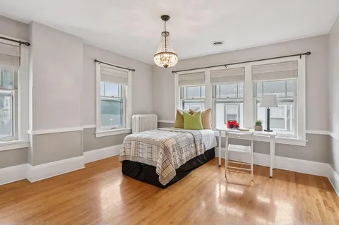 $712,000 | 5051 Lyndale Avenue South, Minneapolis, MN 55419