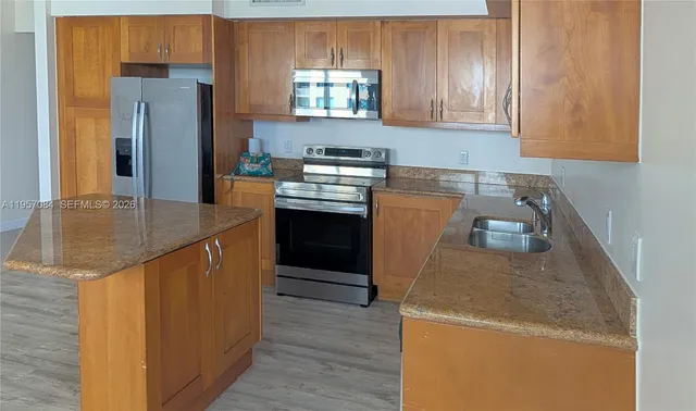 $4,250 | 1745 East Hallandale Beach Boulevard, Unit 1903W, Hallandale Beach, FL 33009