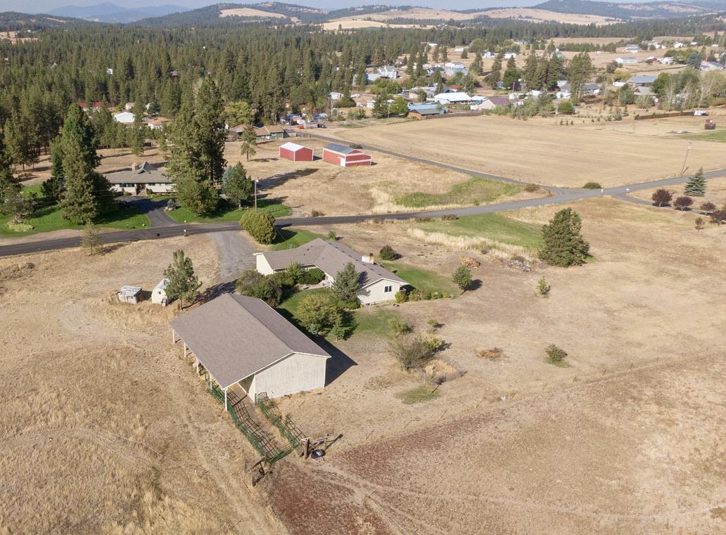 11812 East Connor Road Valleyford, WA 99036 - Photo 2 of 46