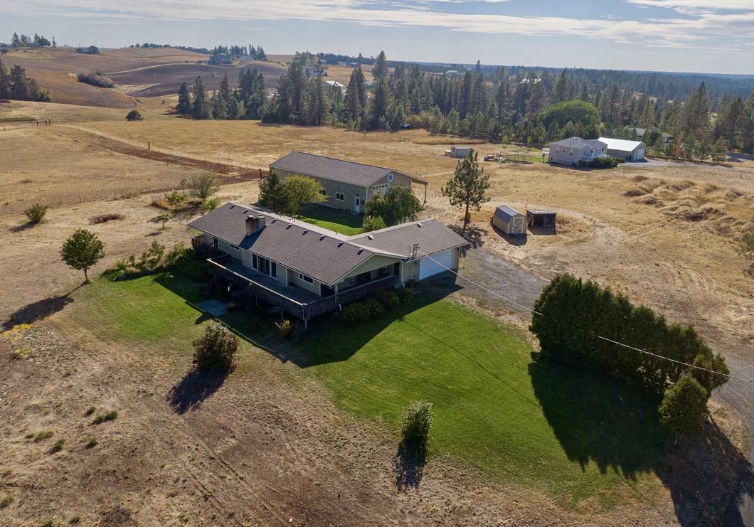 11812 East Connor Road Valleyford, WA 99036 - Photo 4 of 46