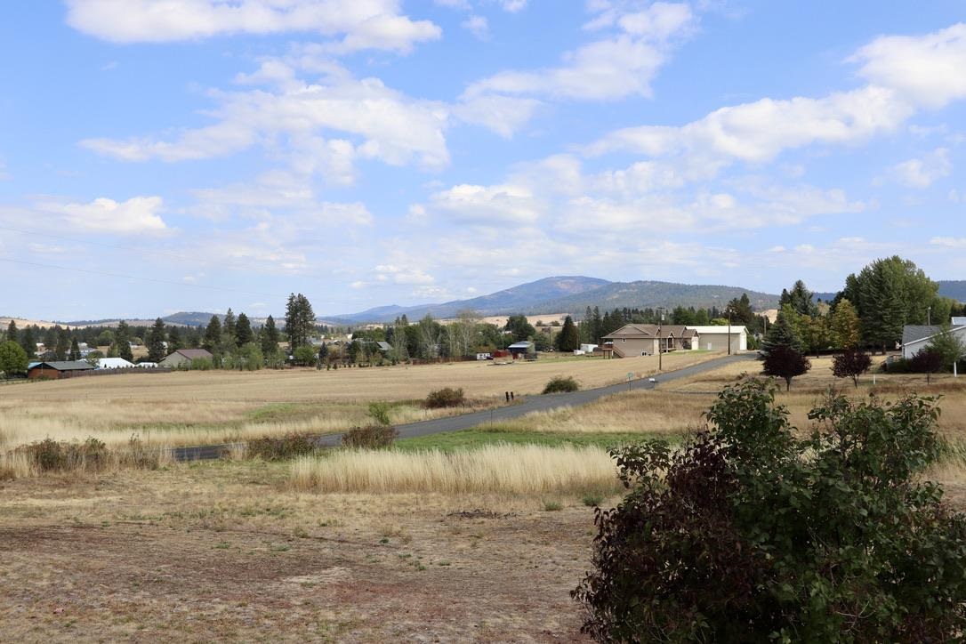 11812 East Connor Road Valleyford, WA 99036 - Photo 37 of 46