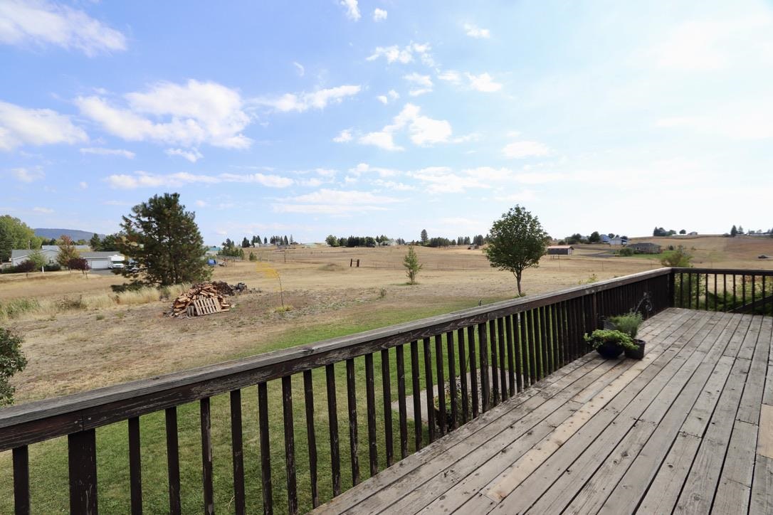 11812 East Connor Road Valleyford, WA 99036 - Photo 8 of 46