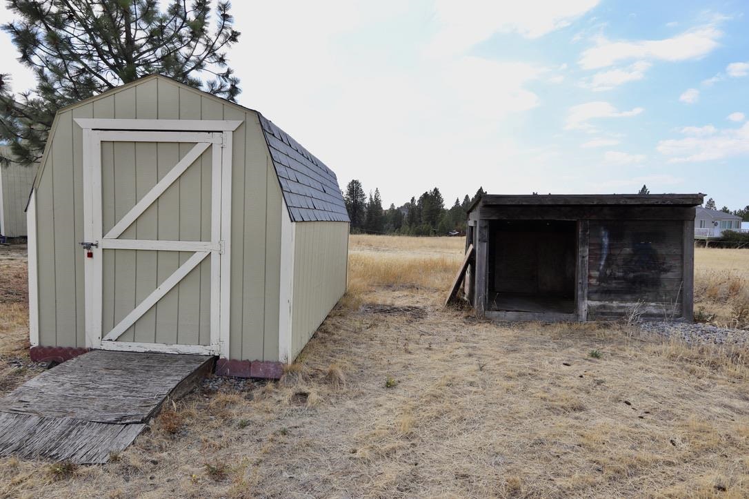 11812 East Connor Road Valleyford, WA 99036 - Photo 10 of 46