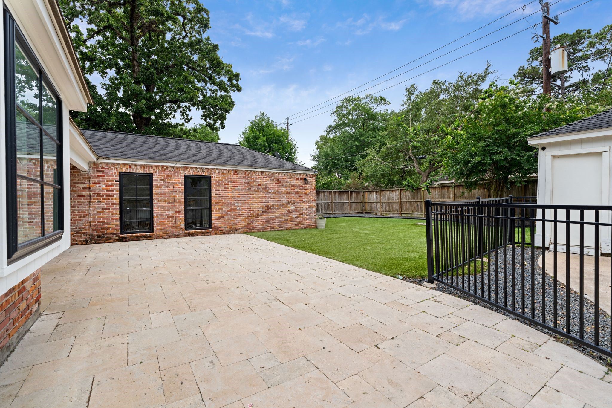10215 Green Tree Road Houston, TX 77042 - Photo 24 of 27