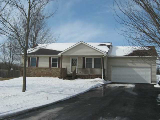 9288 Robbins Road Le Roy, NY 14482 - Photo 1 of 1 Exterior Front