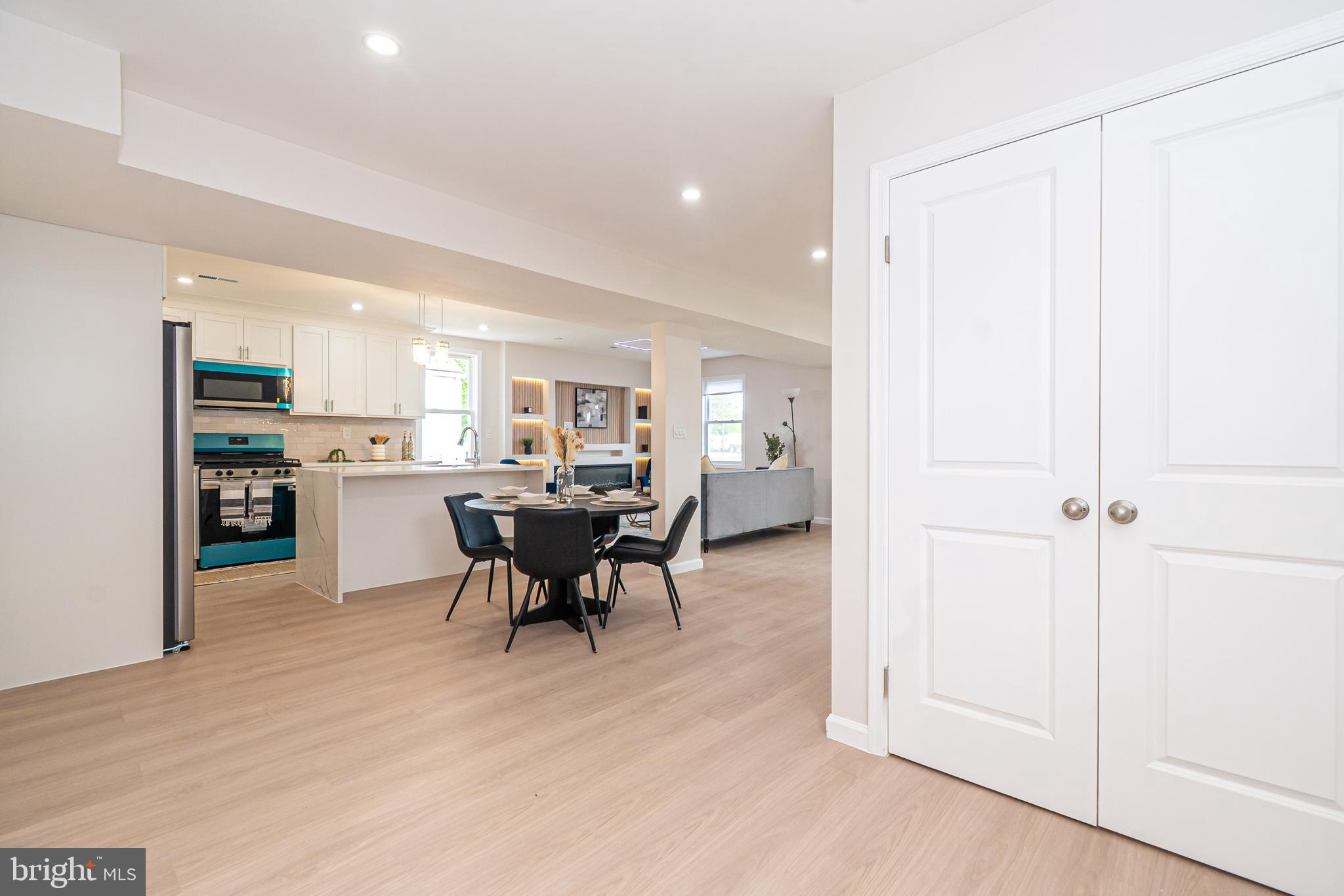1219 North Point Road Baltimore, MD 21222 - Photo 9 of 32 Gallery Image 9