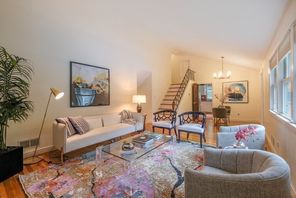 24 Brooks Road Wayland, MA 01778 - Photo 3 of 12 Gallery Image 3
