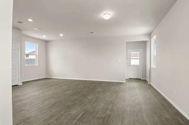 $223,750 | 141 Summer Drive, Elgin, TX 78621