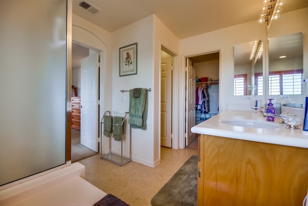 1762 Sierra Verde Road Chula Vista, CA 91913 - Photo 16 of 25 Gallery Image 16
