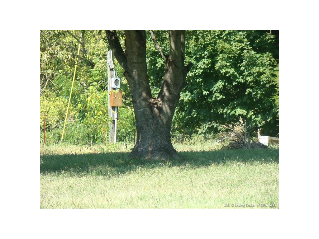 3575 Georgetown Greenville Road Georgetown, IN 47122 - Photo 5 of 13