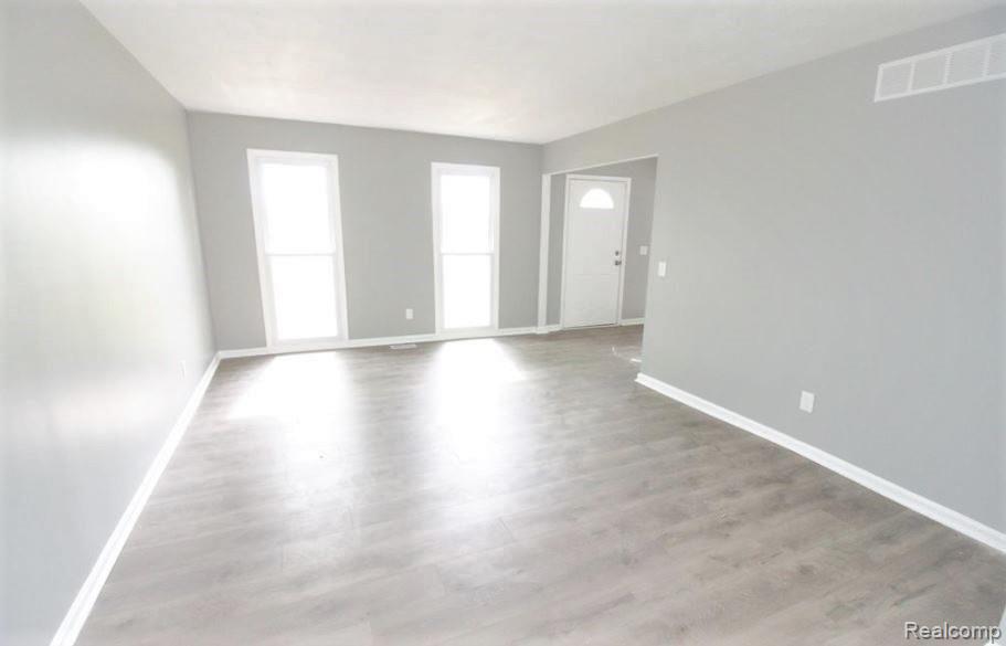 48008 Fuller Road Chesterfield, MI 48051 - Photo 25 of 46