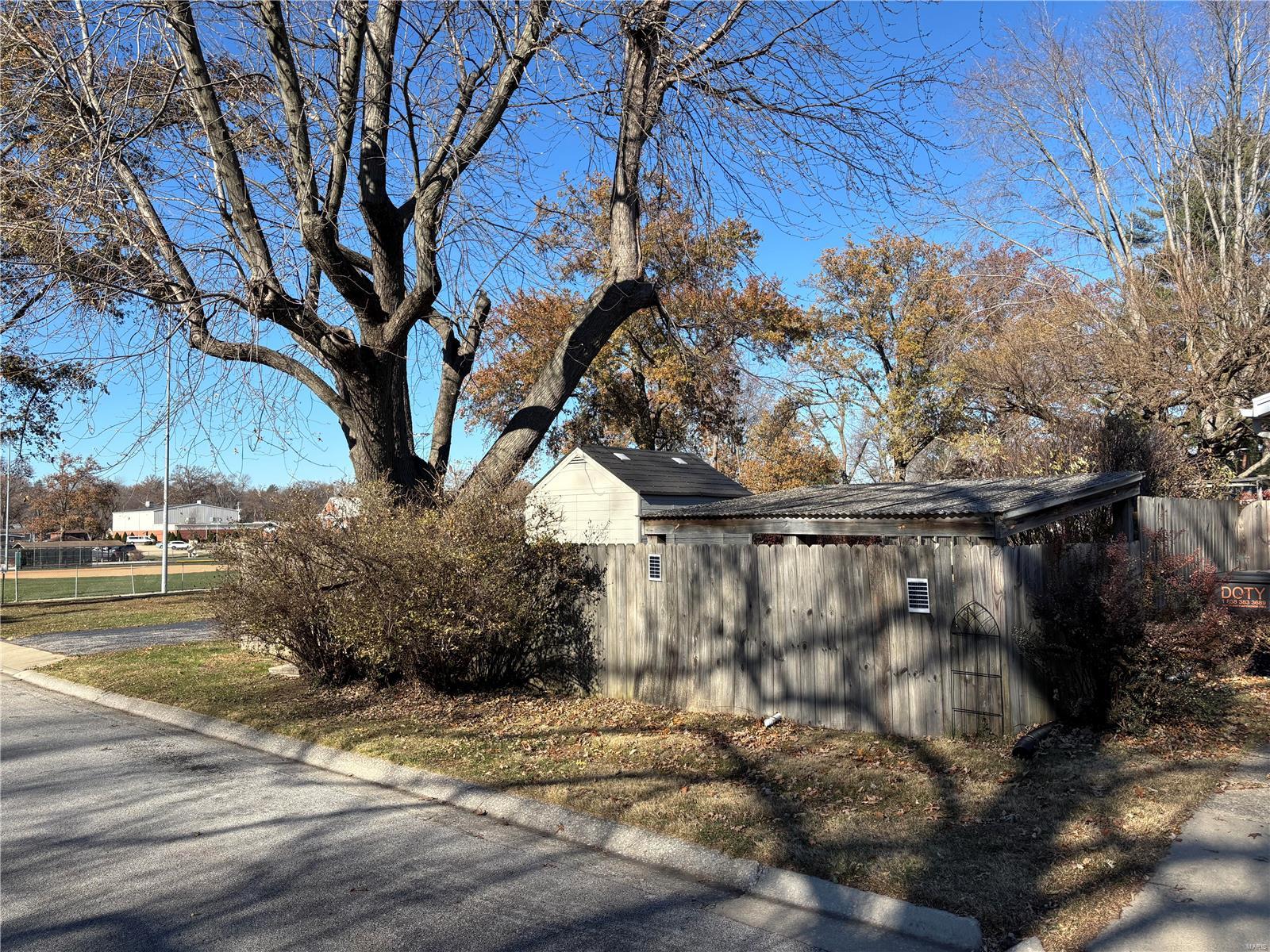 501 Maple Street Greenville, IL 62246 - Photo 34 of 38