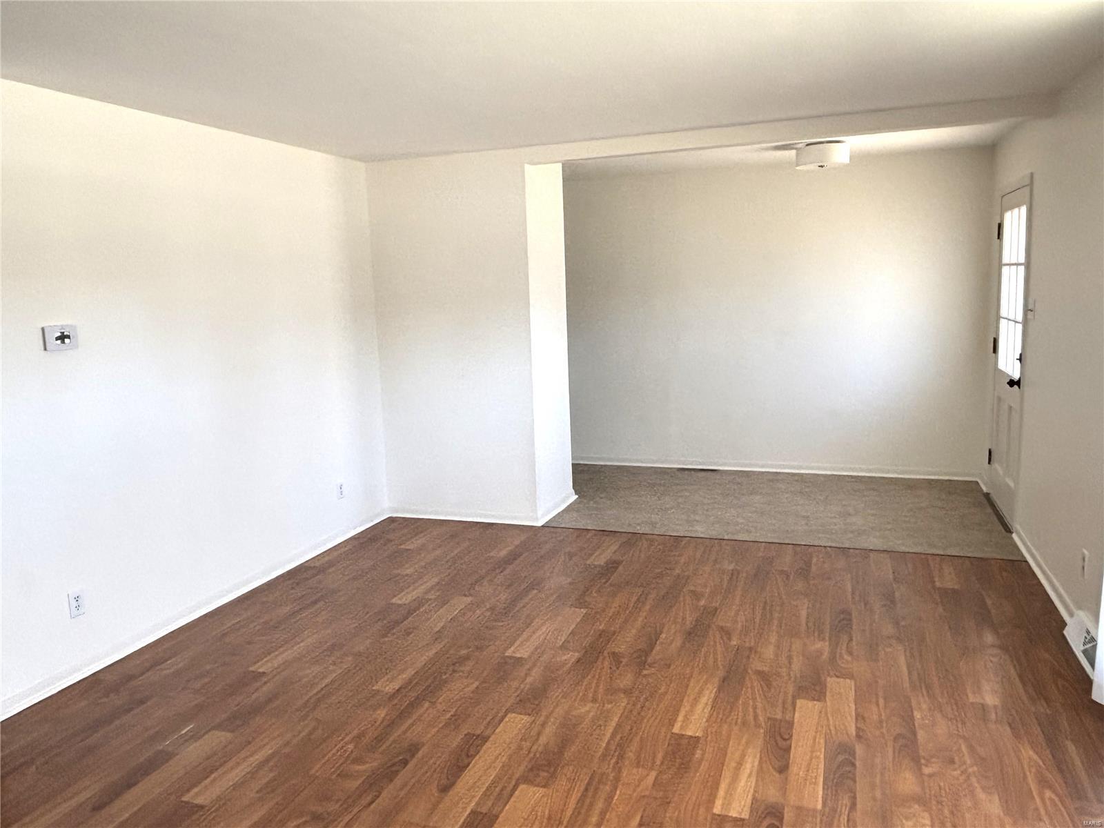 501 Maple Street Greenville, IL 62246 - Photo 4 of 38