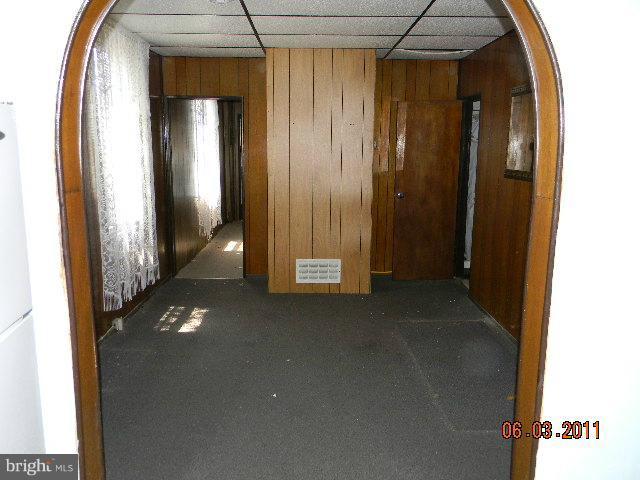 2033 Hollins Ferry Road Baltimore, MD 21230 - Photo 2 of 7 Interior (General)