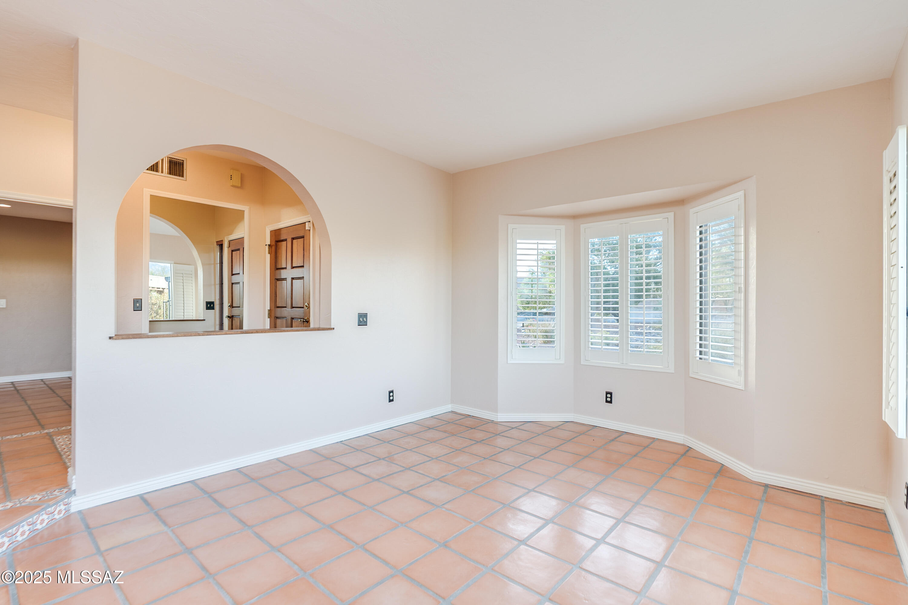 3181 West Magee Road Tucson, AZ 85741 - Photo 3 of 43 Gallery Image 3