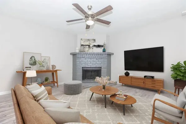 $940 | 21717 Inverness Forest Boulevard, Unit 2613, Houston, TX 77073