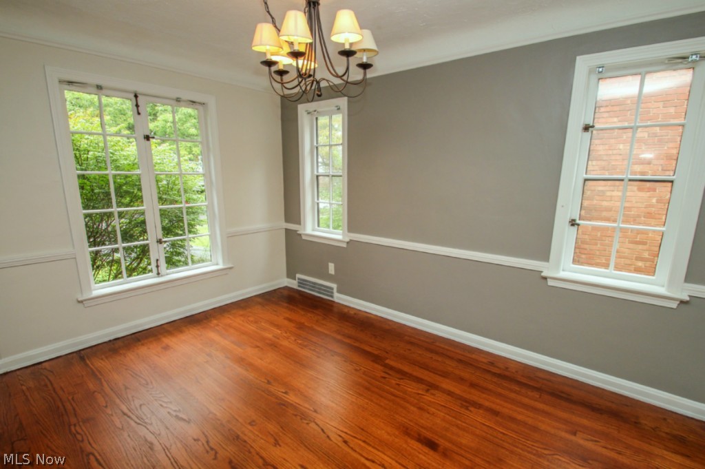 1917 Staunton Road Cleveland Heights, OH 44118 - Photo 5 of 19