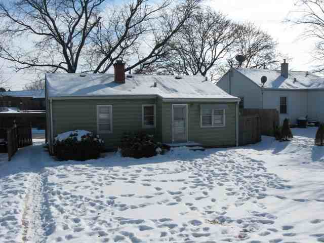2410 Telegraph Road Davenport, IA 52804 - Photo 2 of 6 Gallery Image 2