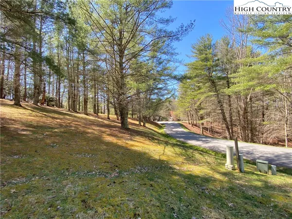 $125,000 | 30 R Valle Cay Drive, Vilas, NC 28692