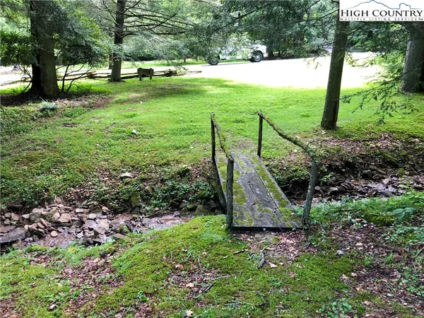 $125,000 | 30 R Valle Cay Drive, Vilas, NC 28692