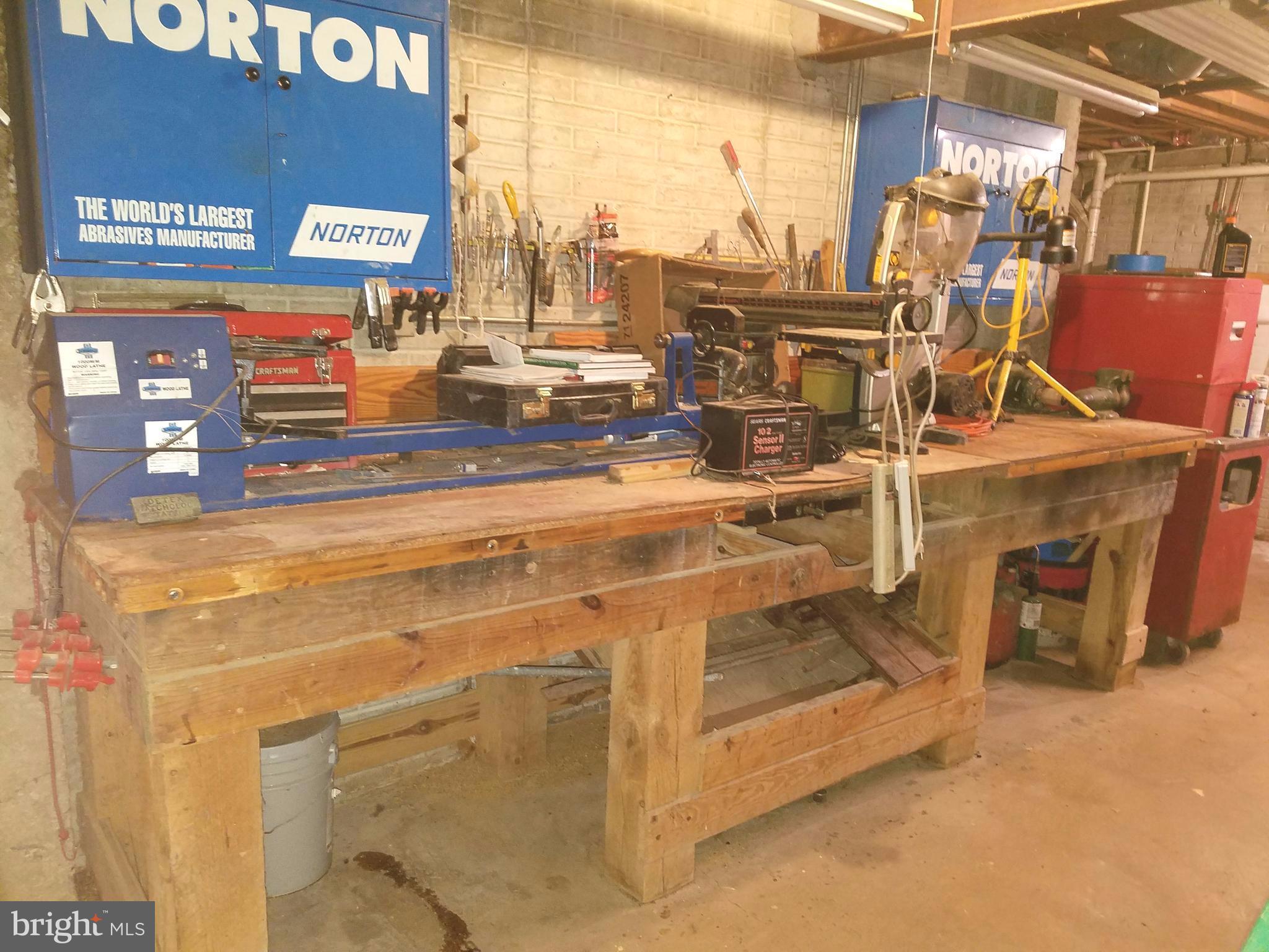 1948 Freeland Road Freeland, MD 21053 - Photo 14 of 20 Work Bench