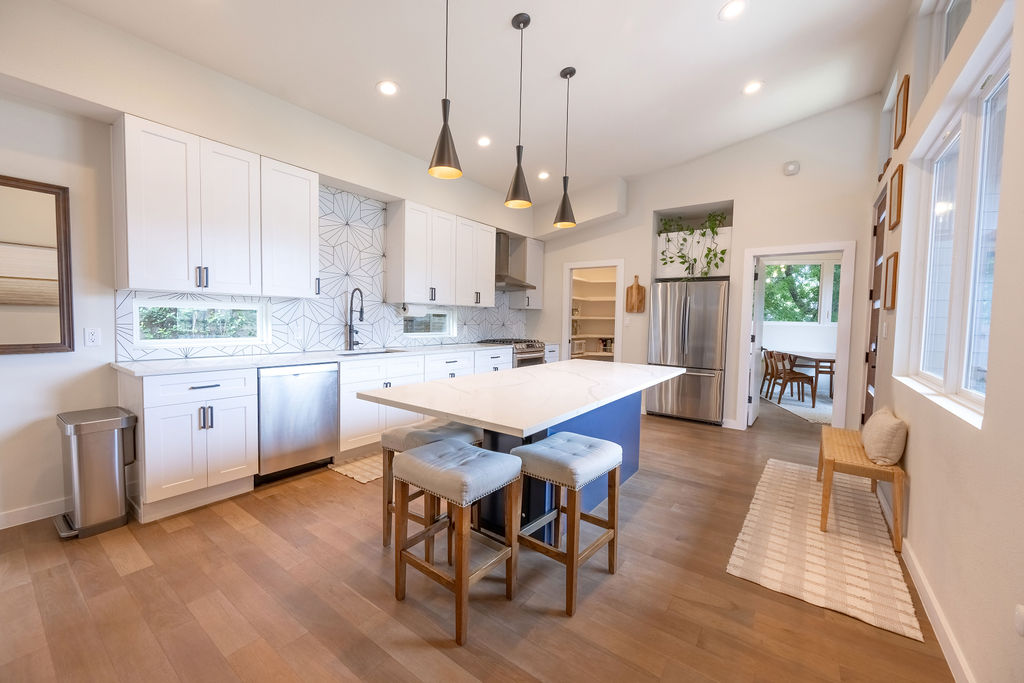 3923 East 16th Street, Unit A Austin, TX 78721 - Photo 4 of 40
