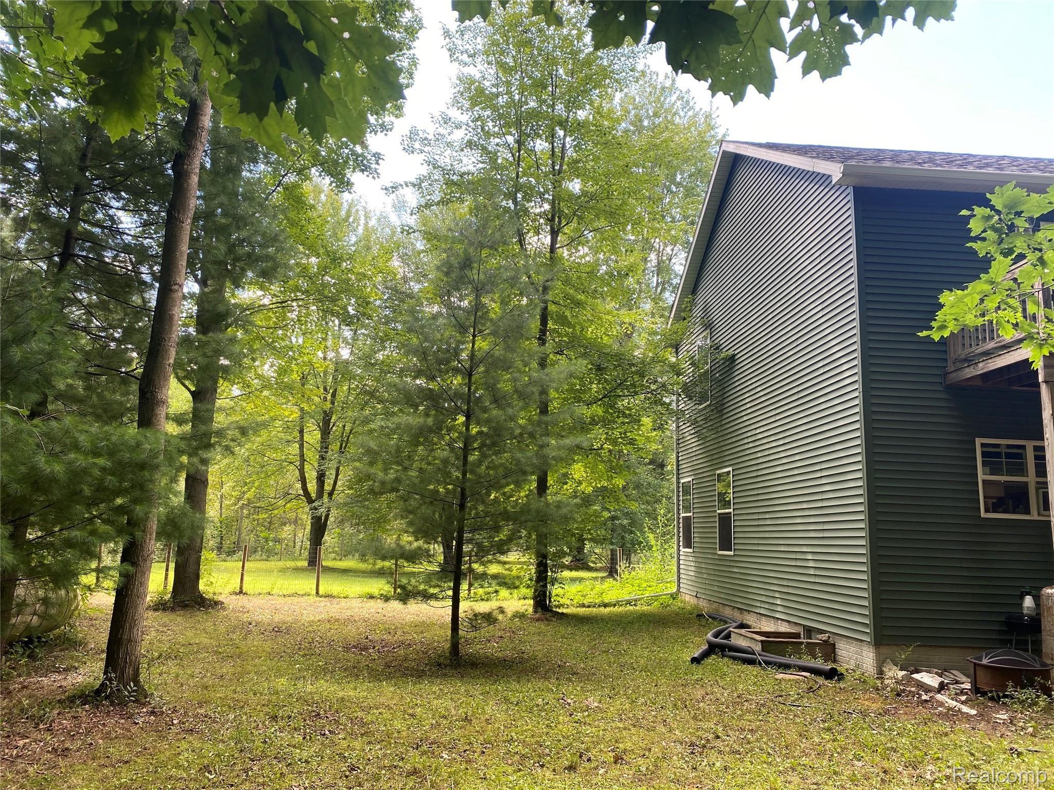 5194 Lonsberry Road Columbiaville, MI 48421 - Photo 44 of 48 IMG_4420.jpg