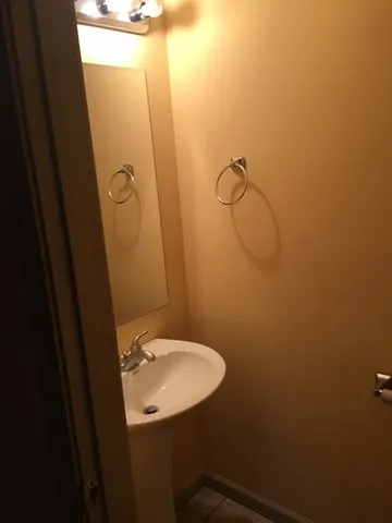 $1,500 | 16017 South Radio Station Road, Seneca, SC 29678