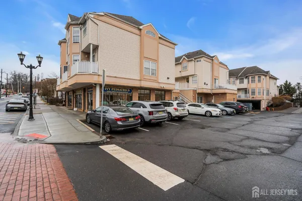 $2,800 | 129 Ademics Way, South Amboy, NJ 08879