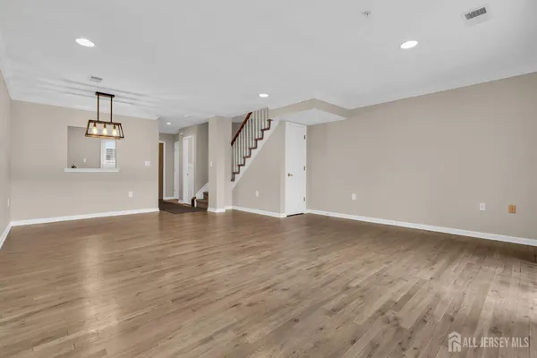 $2,800 | 129 Ademics Way, South Amboy, NJ 08879