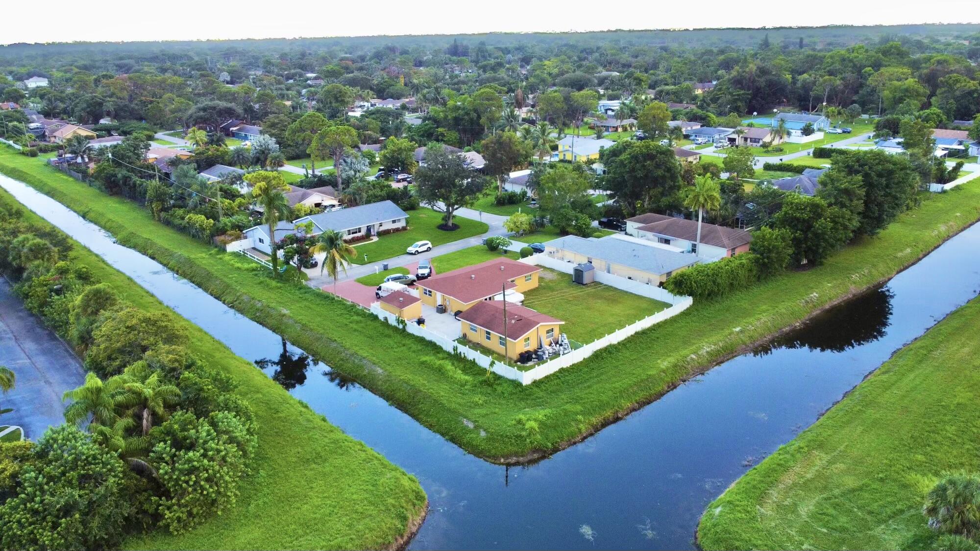 15045 Jackson Road Delray Beach, FL 33484 - Photo 24 of 33 Photo Jul 14 2023, 5 49 16 PM
