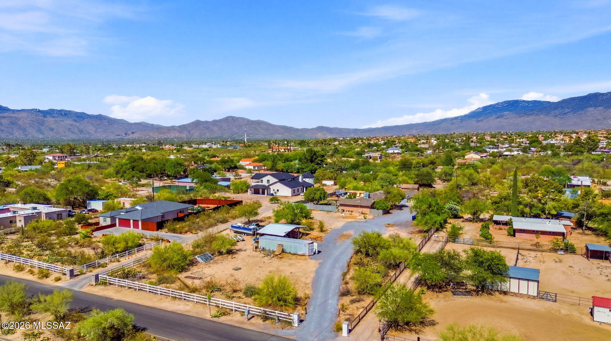 725 South Gollob Road Tucson, AZ 85710 - Photo 3 of 42