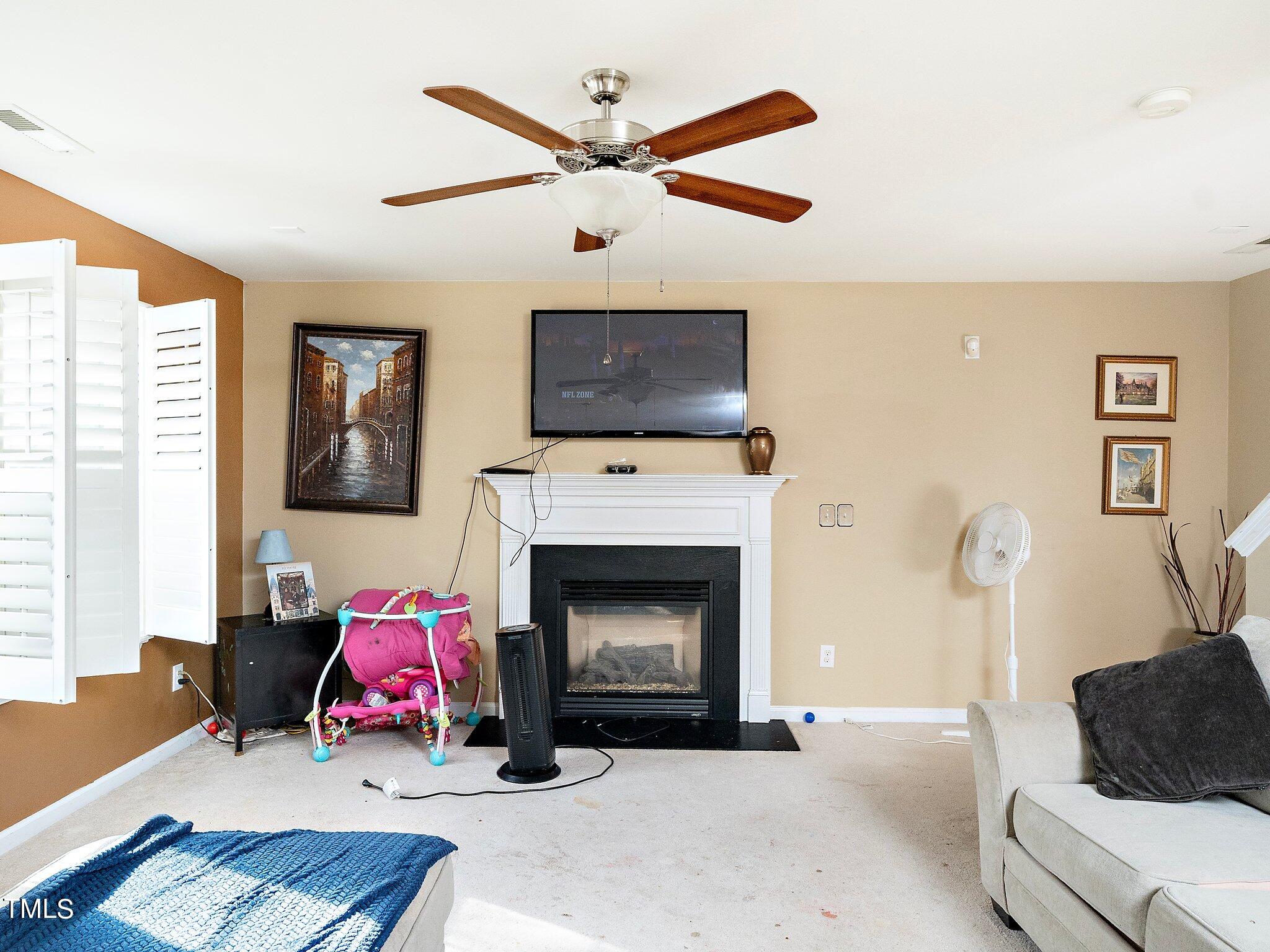 310 Hope Valley Road Knightdale, NC 27545 - Photo 7 of 31 living room