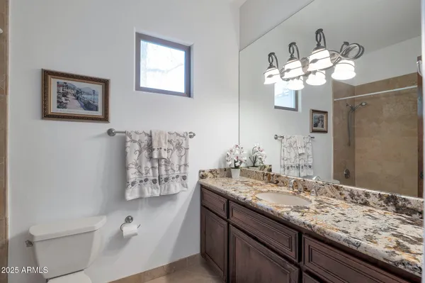 $1,399,500 | 311 East Wexford Cove, Phoenix, AZ 85020