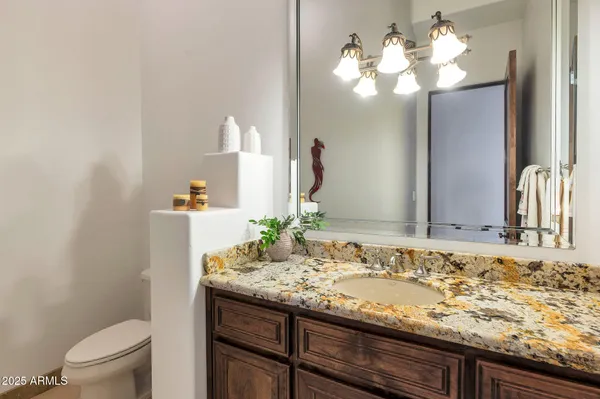 $1,399,500 | 311 East Wexford Cove, Phoenix, AZ 85020