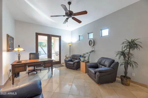 $1,399,500 | 311 East Wexford Cove, Phoenix, AZ 85020
