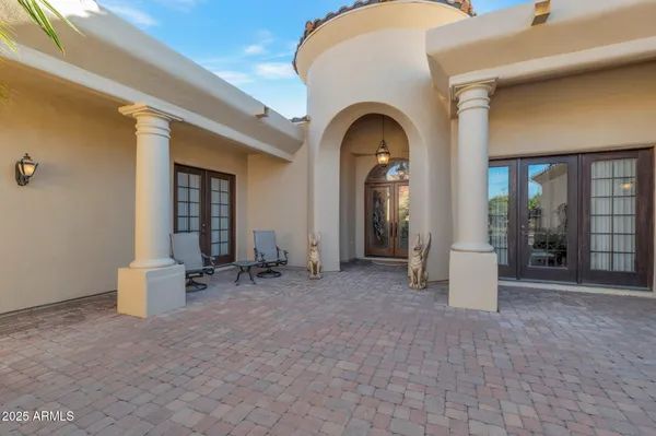 $1,399,500 | 311 East Wexford Cove, Phoenix, AZ 85020