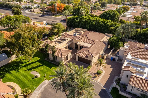 $1,399,500 | 311 East Wexford Cove, Phoenix, AZ 85020