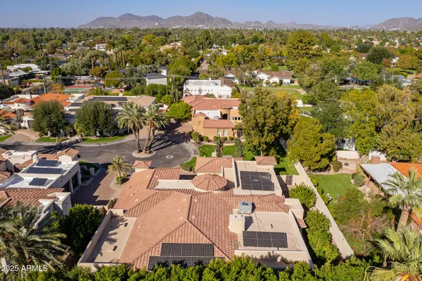 $1,399,500 | 311 East Wexford Cove, Phoenix, AZ 85020