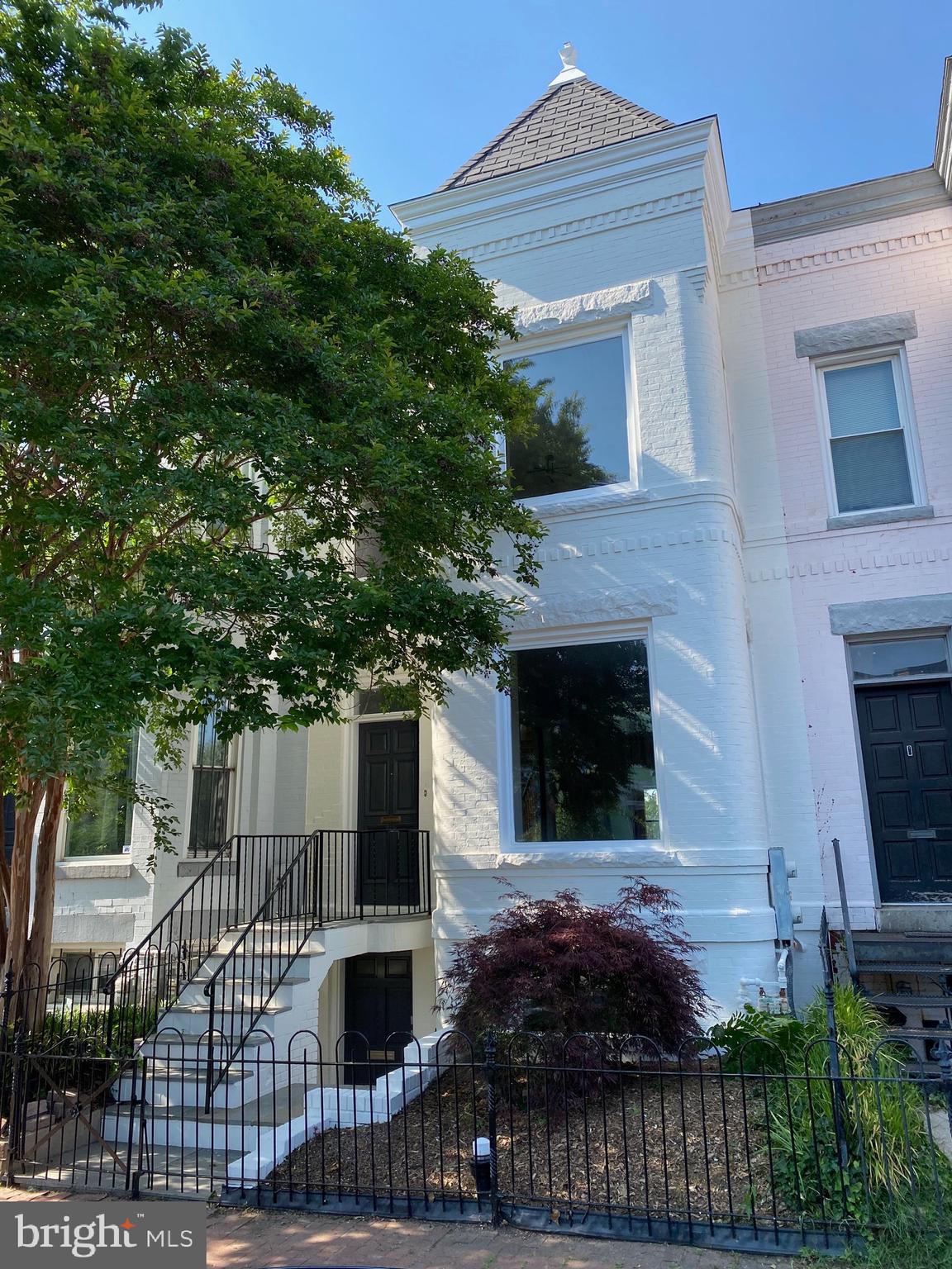 326 F Street Northeast Washington, DC 20002 - Photo 4 of 63