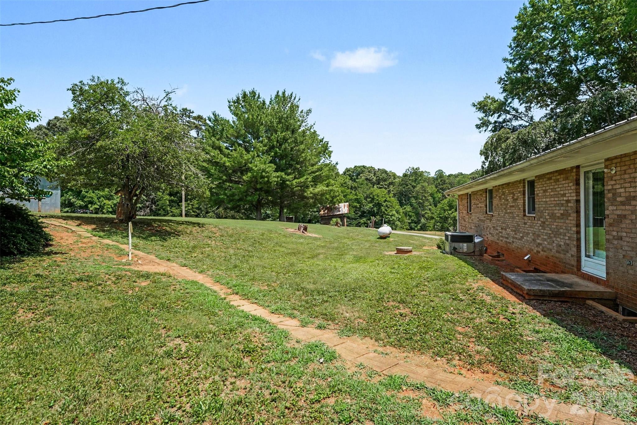 591 Mullis Road Union Grove, NC 28689 - Photo 32 of 42