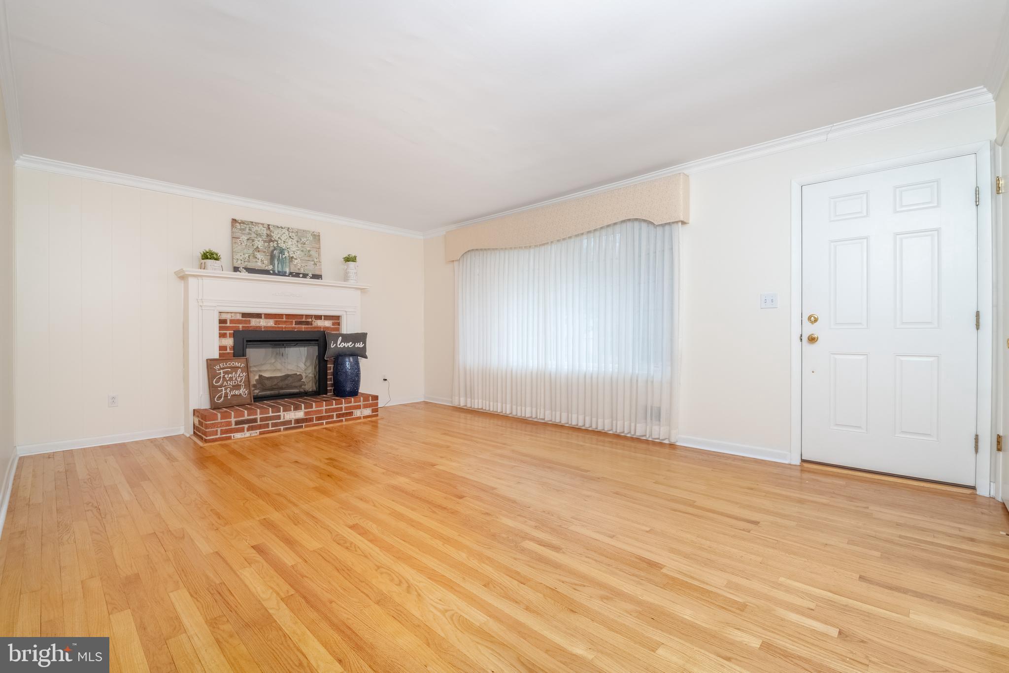 1816 Abelia Road Fallston, MD 21047 - Photo 7 of 48 Living Room