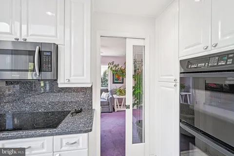 $649,900 | 2 Warwick Court, Mount Laurel, NJ 08054