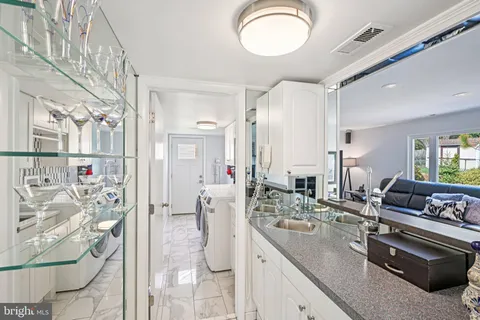 $649,900 | 2 Warwick Court, Mount Laurel, NJ 08054