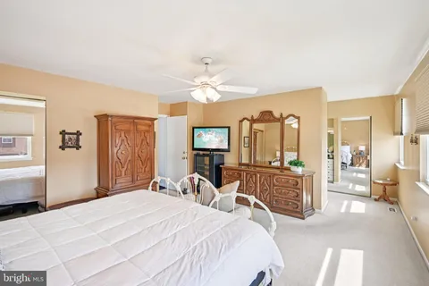 $649,900 | 2 Warwick Court, Mount Laurel, NJ 08054