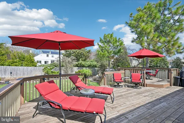 $649,900 | 2 Warwick Court, Mount Laurel, NJ 08054